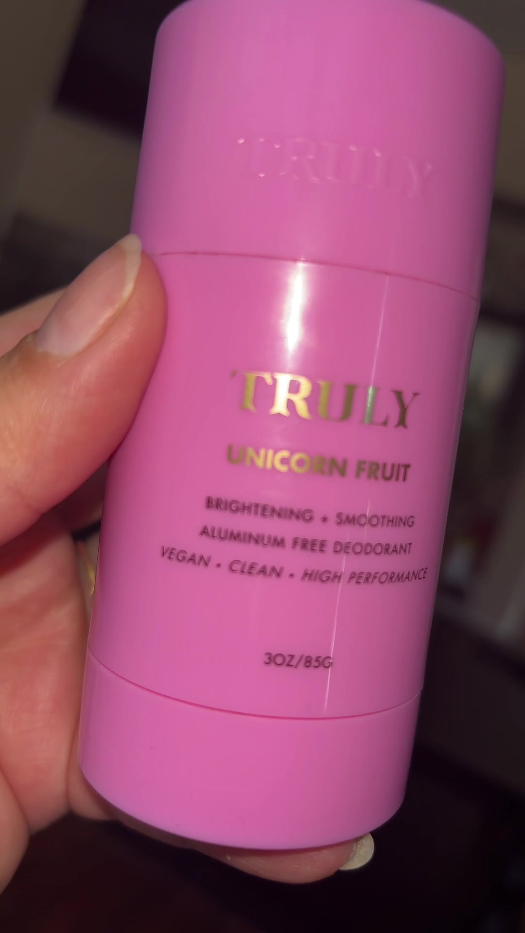 TikTok post by @pattyisr for Truly Beauty. Caption reads: [...] #aclarar #dealsforyoudays @Truly Beauty.