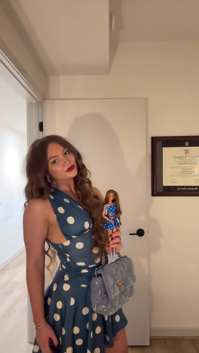 Instagram post by @emmabellarudd for Barbie. Caption reads: [...] as my childhood dream for Halloween: T1D....