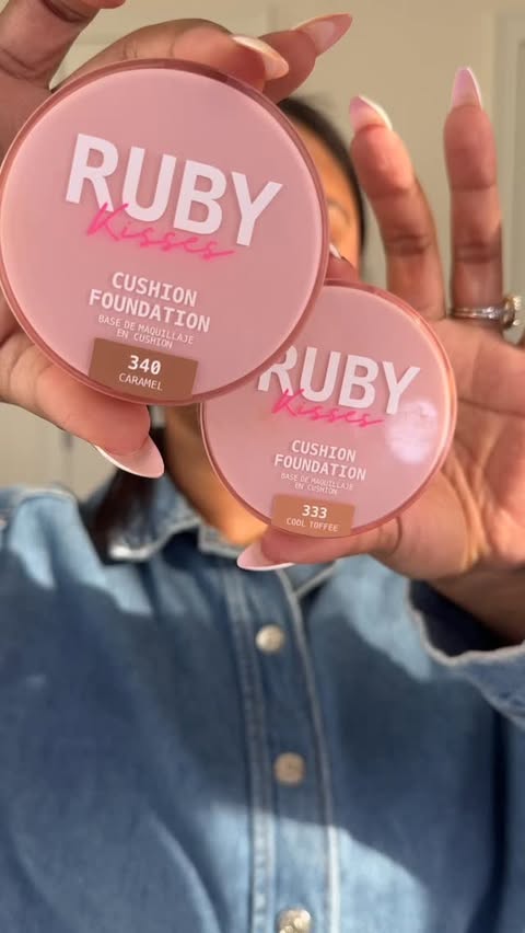 Instagram post by @paislib for Ivy Beauty. Caption reads: Zero time, full glam✨This quick holiday refresh is....