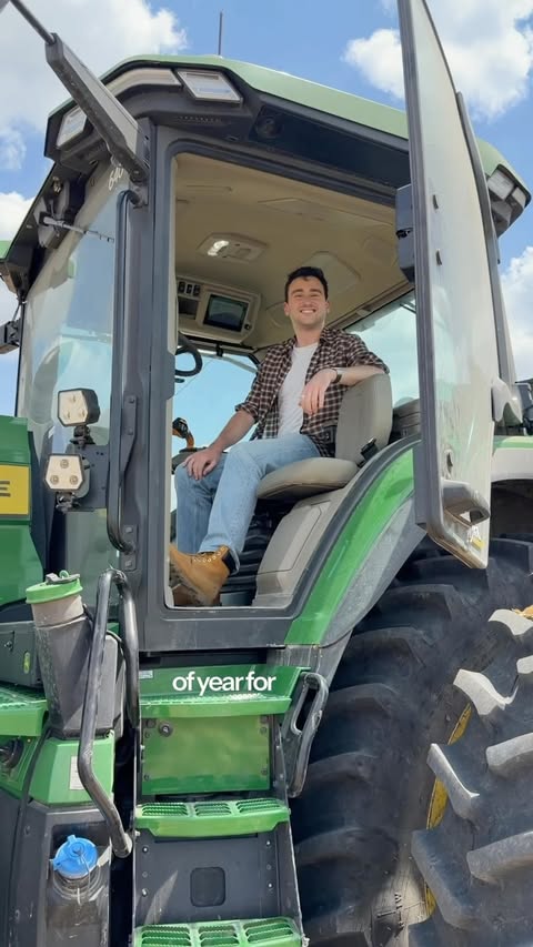 Instagram post by @frankmcshan for John Deere. Caption reads: [...] make it SMART!!! 🌽 Checking out how John....