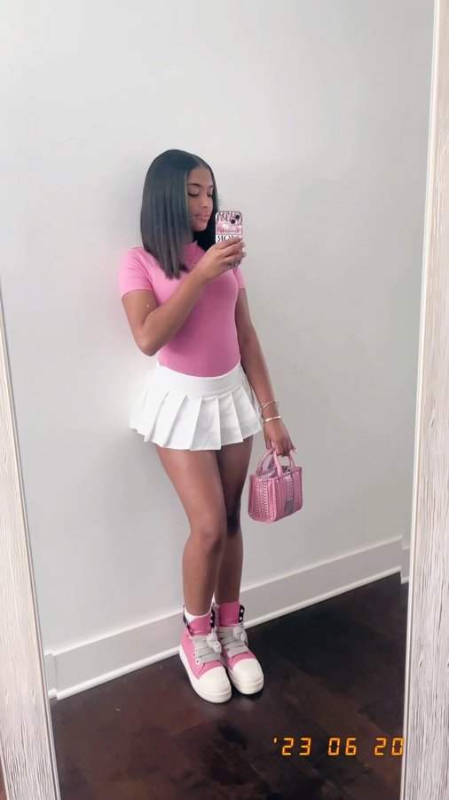 Instagram post by @fendi.liyahhh for Edgebyks. Caption reads: call me when you need some 
Skirt • @edgebyks....