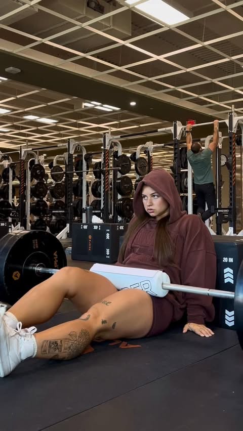 Instagram post by @allysinthegym for UPPPER. Caption reads: really hate hipthursts 
but @upppergear barbell....