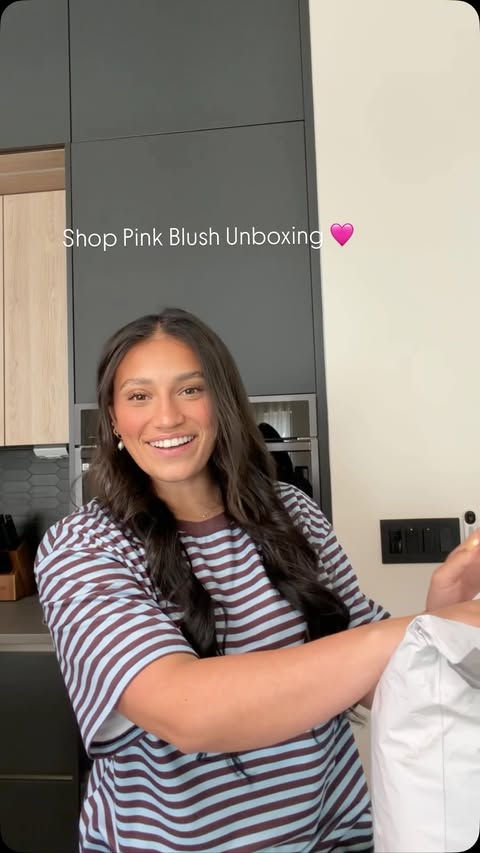 Instagram post by @ohmiabellaa for PinkBlush. Caption reads: Summer @shoppinkblush unboxing!! So many beautiful....