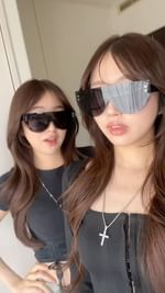 Instagram post by @hannahmina_twins for TIJN Eyewear. Caption reads: mask off 🕶️✨
@tijneyewear 

@hannahlove0919....