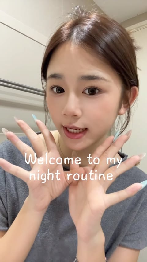 Instagram post by @hillaryyy._09 for Shopee Malaysia. Caption reads: Shhh.. Welcome to my night routine ALG-RJV-AYS....