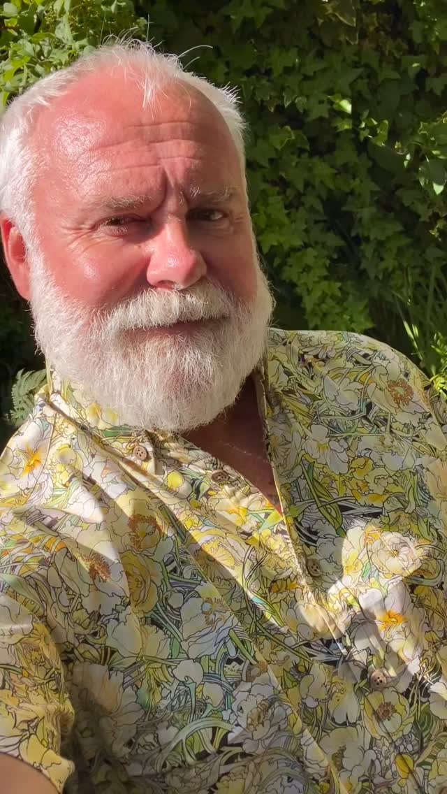 Instagram post by @richardgodfrayhoare for Yiume. Caption reads: Yiume® Lush Blossoms and Leaves shirt out in [...].