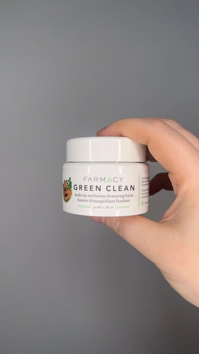 Instagram post by @skinandvic for Aromatherapy Associates. Caption reads: pov: you love cleansing balms ✌🏽

some people....