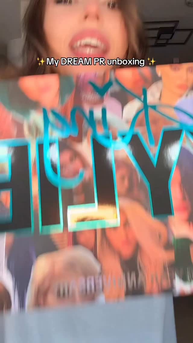 Instagram post by @mariamraidi for Kylie Cosmetics. Caption reads: KING KYLIE IS SO BACK 😩🤩💙 
Thank you....