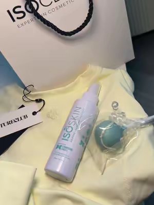 TikTok post by @lifeofleighafterriley_x for ISOCLEAN. Caption reads: [...] to having the loveliest day with @ISOCLEAN I....
