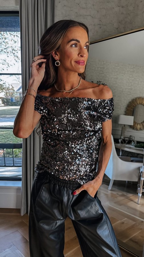 Instagram post by @laurenkaysims for Electric Picks. Caption reads: SO excited to finally share my new @electricpicks....