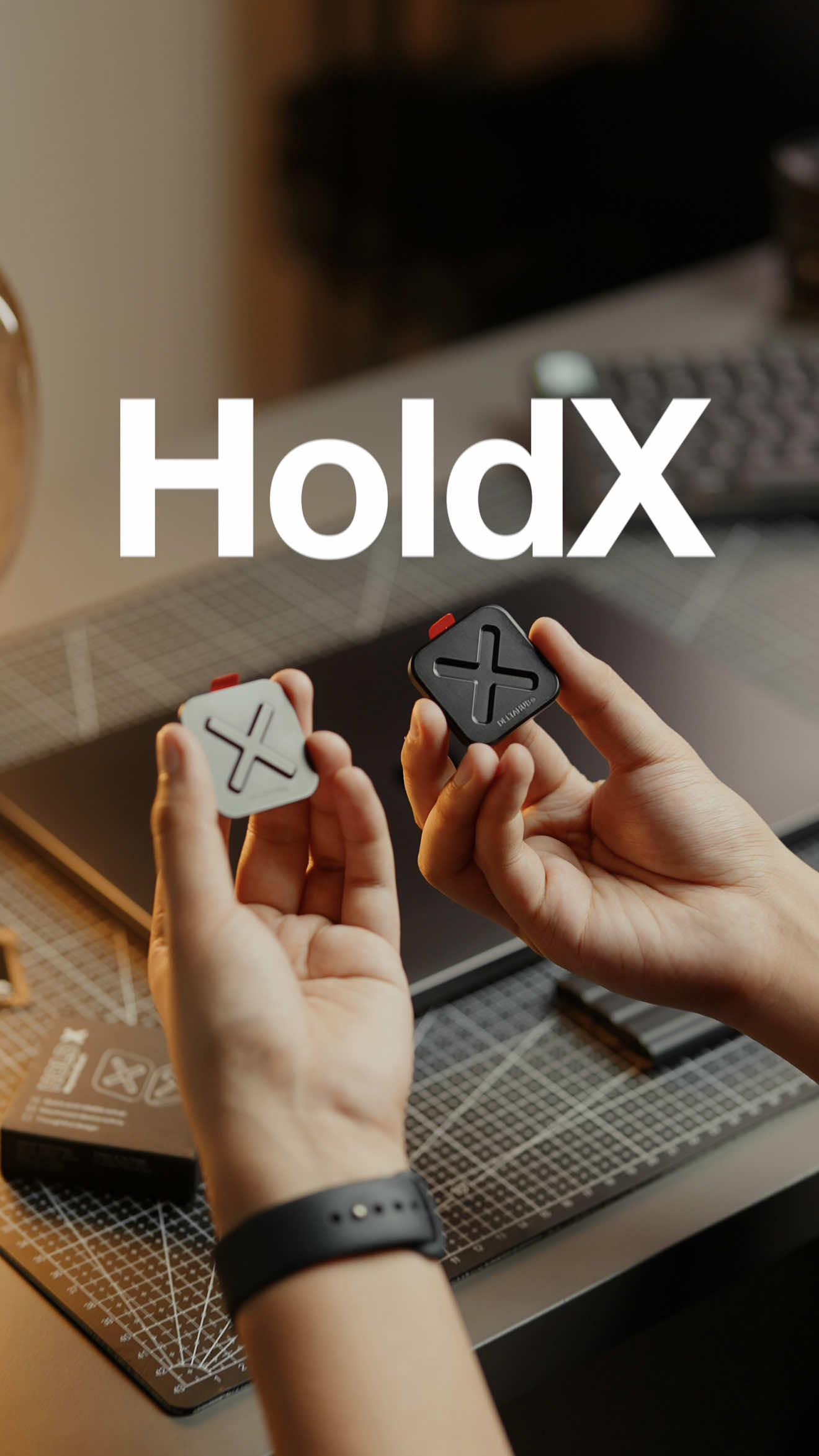 TikTok post by @kevincharlesdc for DeltaHub. Caption reads: [...] laptop accessory for creators!🤯💻 @DELTAHUB....