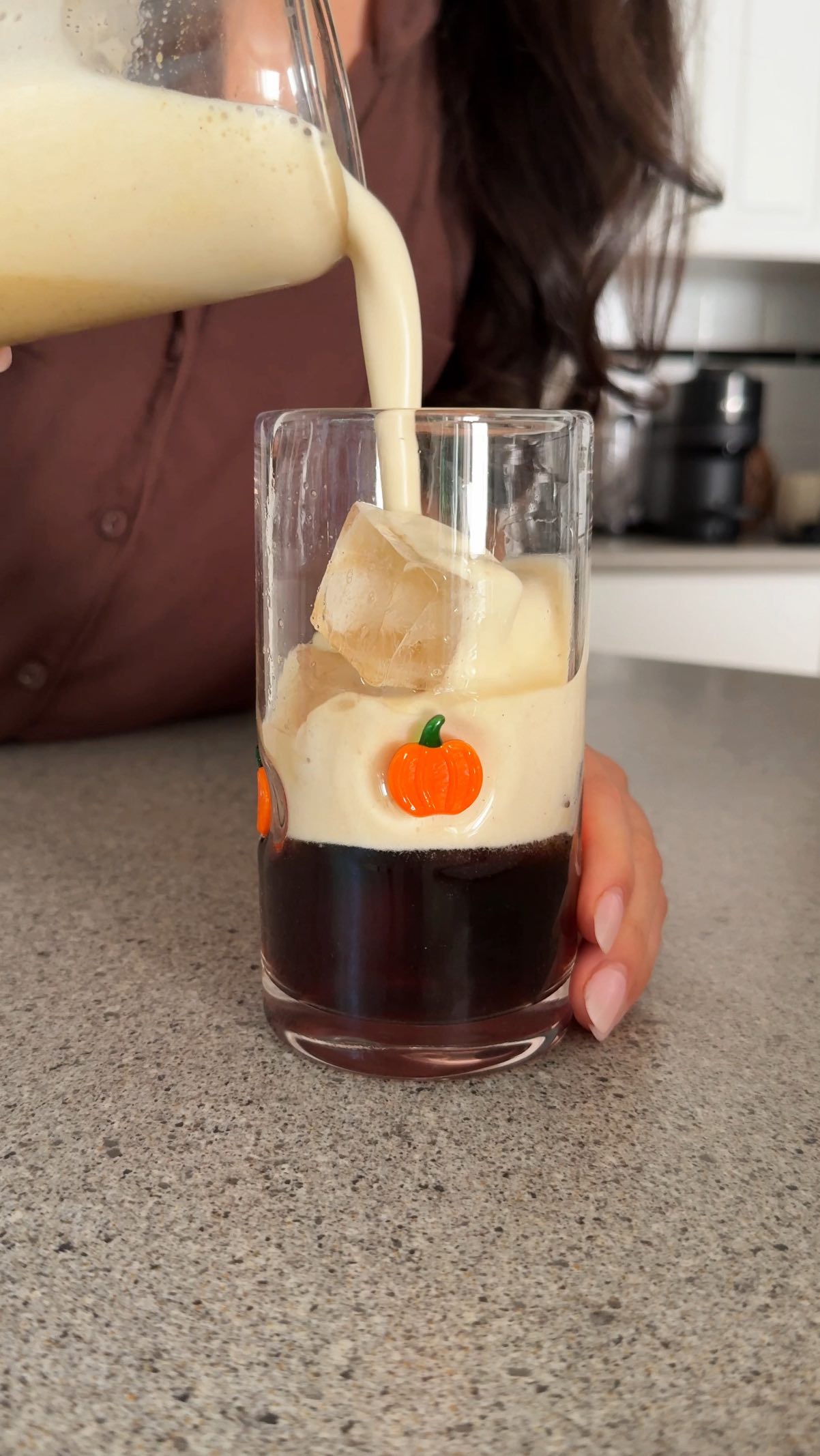 Instagram post by @purelycristina for Earth’s Own. Caption reads: Fall Wellness Morning Routine 🍁☕🍂

Cozy mornings....