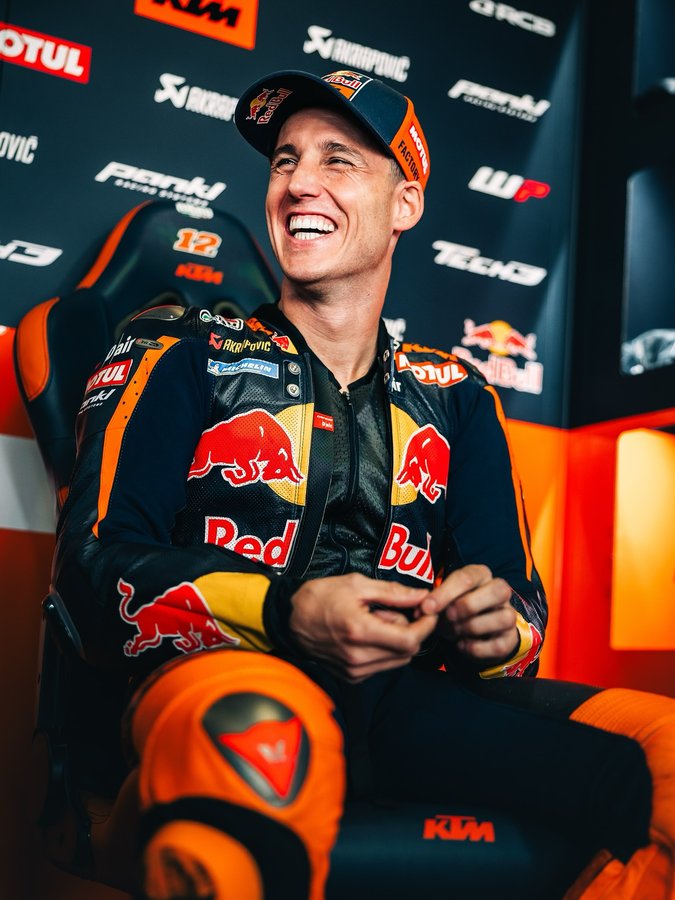 Instagram post by @polespargaro for Dainese. Caption reads: Another 🅿️🔟 in the pocket on today’s Sprint 😁,....