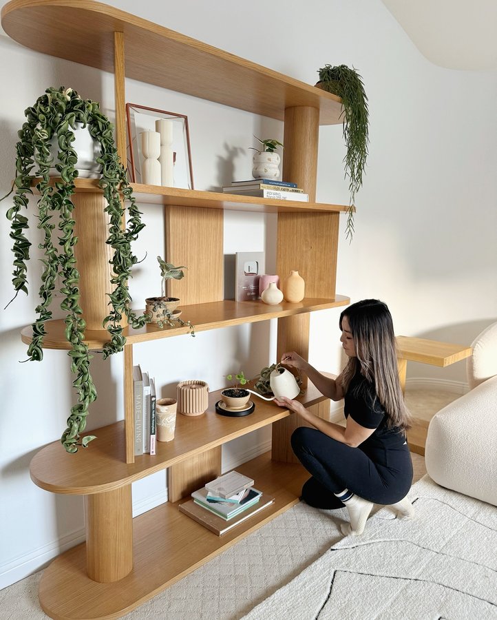 Instagram post by an influencer for Castlery US. Caption reads: [...] hours…🥸 🛋️ Furniture from @castleryus : ➥....