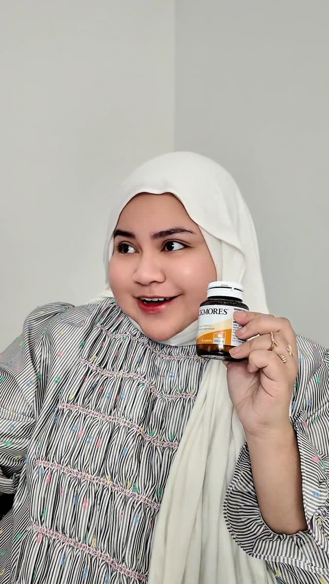 Instagram post by @douxsarah for Blackmores. Caption reads: From meh to energised! ✨ Say hello to stronger....