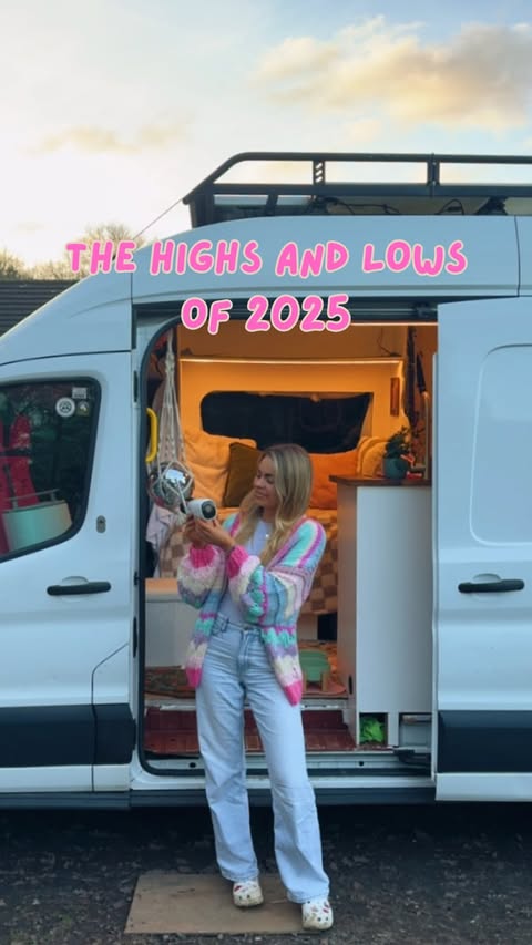 Instagram post by @heidijoannee for Reolink. Caption reads: Let’s talk about the highs and lows of 2025. It’s....