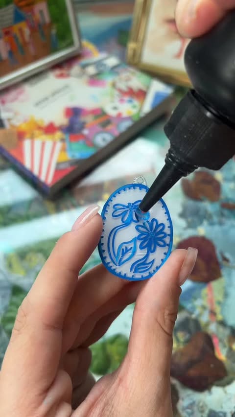 Instagram post by @devynwensley for Resiners. Caption reads: [...] it. That’s why I’ve been loving the Resiners....