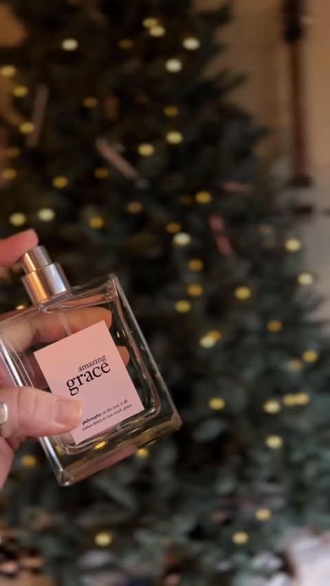 Instagram post by @hippiepippiereviews for philosophy. Caption reads: #gifted | This holiday season, I am gifting....