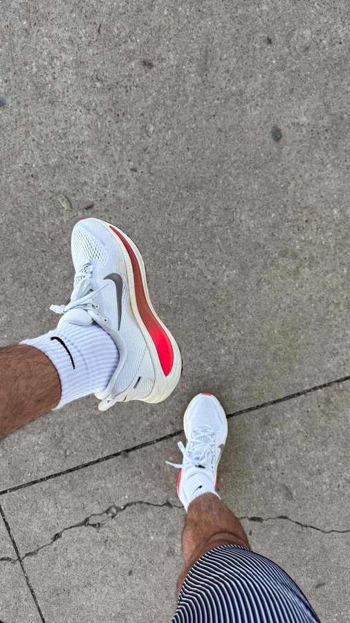 Instagram post by @isaiahphoto for cbdMD. Caption reads: Literally feels so good @cbdmd.usa 

#run #running....