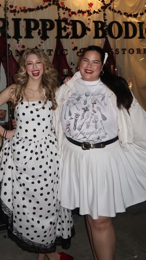 Instagram post by @tashapolis for Printify. Caption reads: [...] 🤍 you can make and sell one too with....