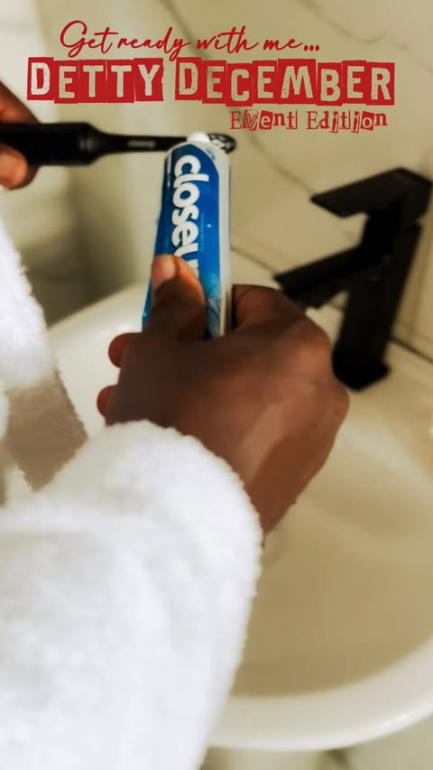 Instagram post by @kemapia for Closeup. Caption reads: [...] have you been up to this season?....