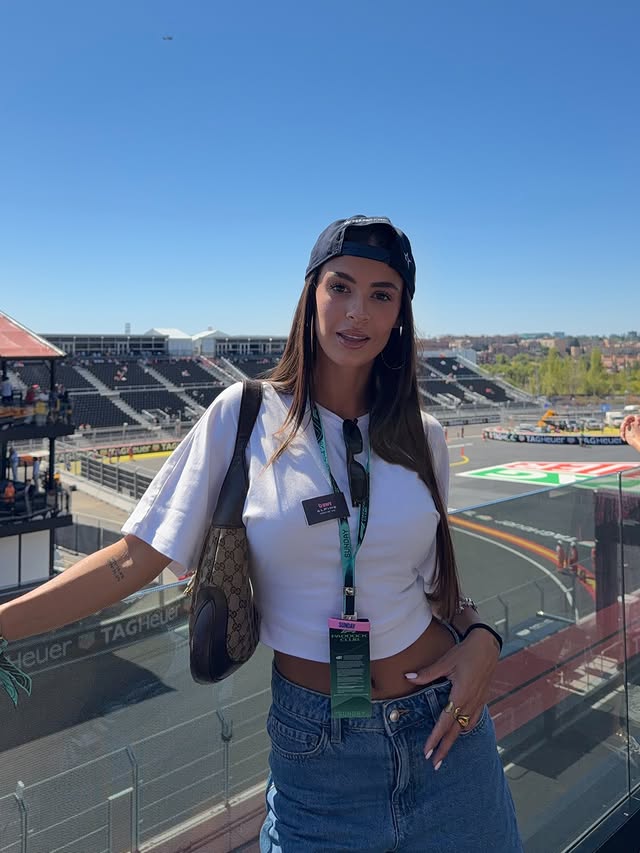 Instagram post by @taniadeniz_ for MSC Cruises. Caption reads: [...] podido vivir esto🥹🏎️. Mil gracias....