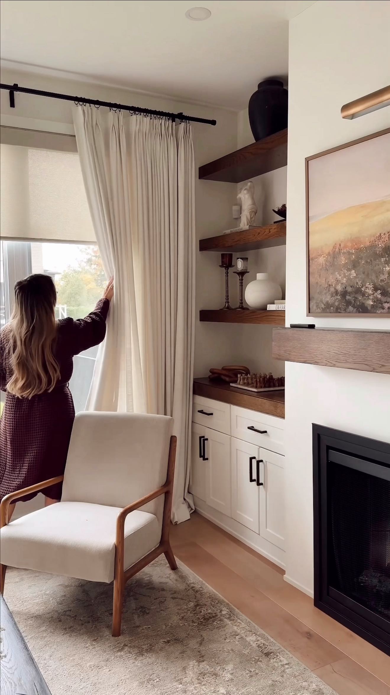 Instagram post by @tonisevdalis for Brooklinen. Caption reads: Turning cozy mornings into my favorite part of the....