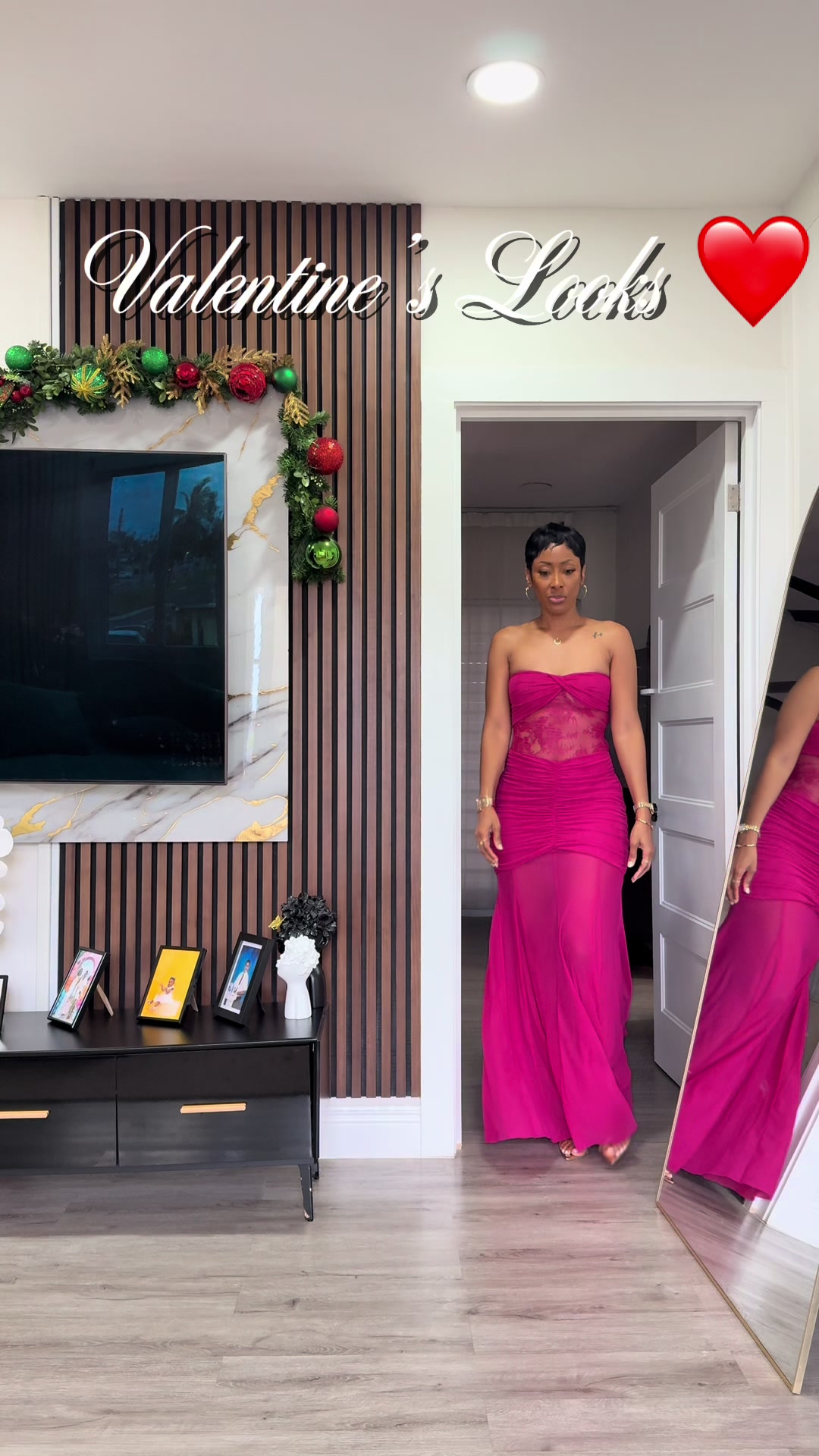 TikTok post by @simoneagibson for Meshki. Caption reads: [...] three looks for Valentine’s Day from @Meshki....