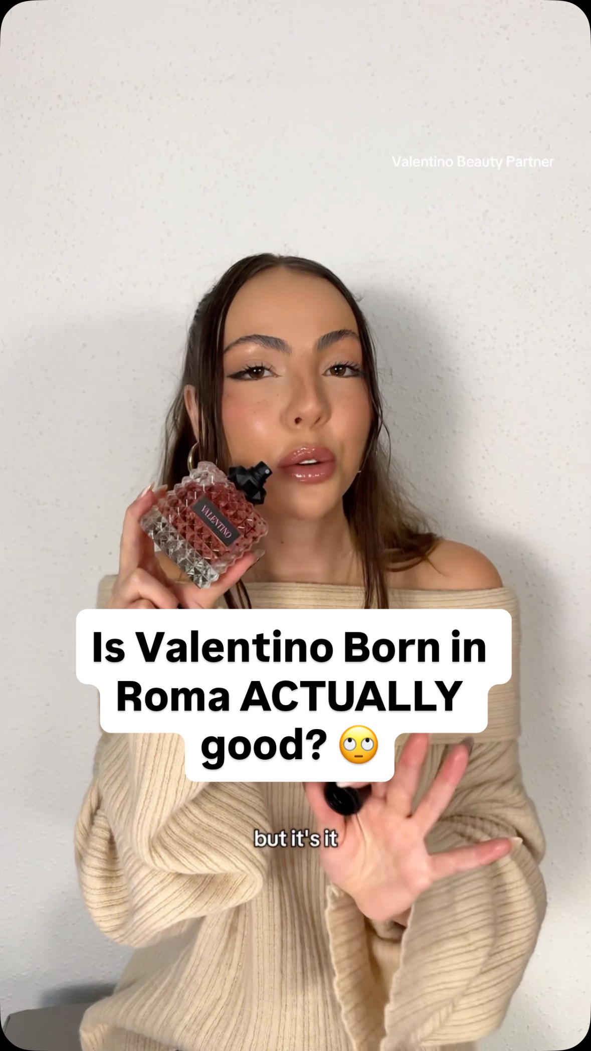 Instagram post by @perfumesiren for Valentino Beauty. Caption reads: There’s a reason everyone’s obsessed with this....