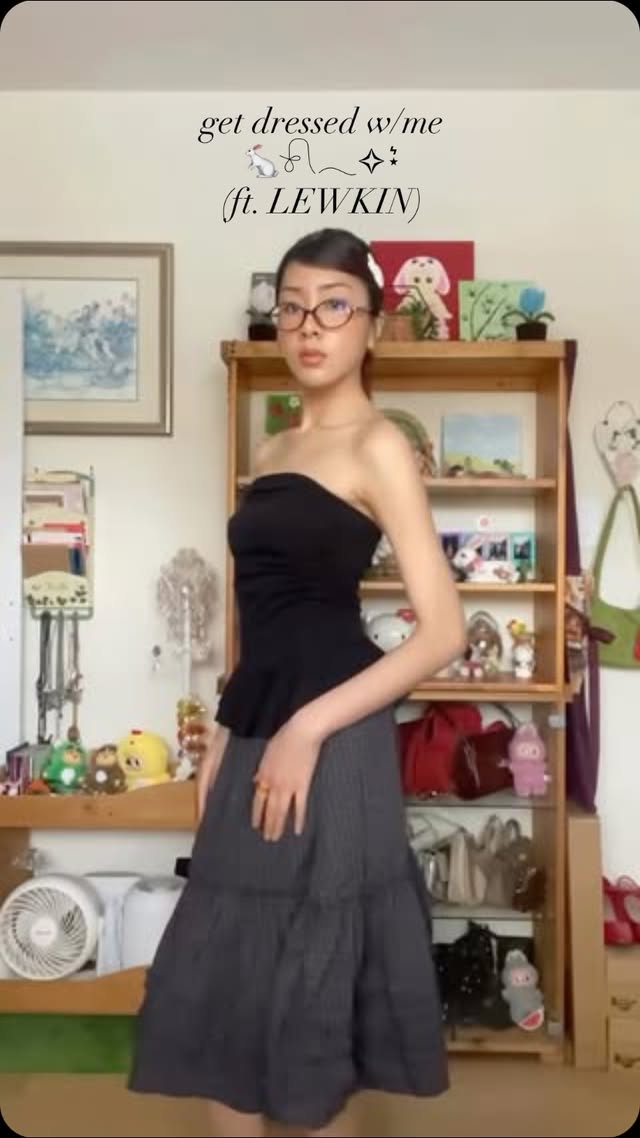 Instagram post by @tweetnhii for LEWKIN. Caption reads: 🐇𓍯𓂃✧⋆͛ get dressed w/me @lewkinofficial 60%....