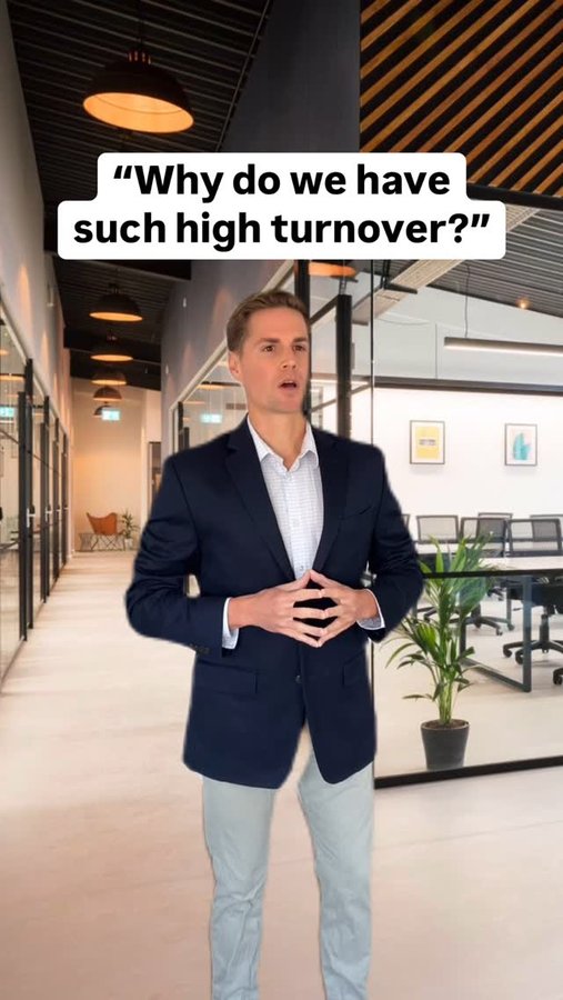 Instagram post by @jordanreviewsittt for TripleTen. Caption reads: [...] Get a free career consultation with a....