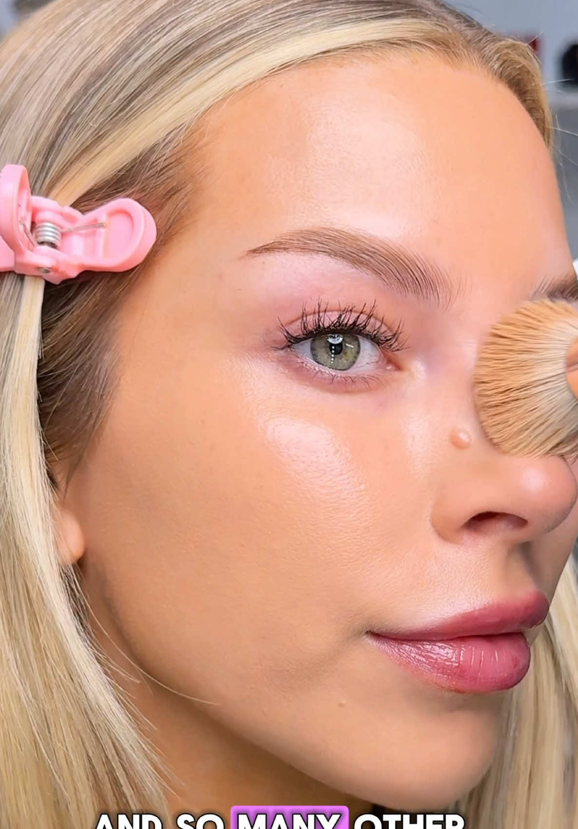 TikTok post by @lolo.lehnen for Palladio Beauty. Caption reads: [...] and you can grab it at this link below!....