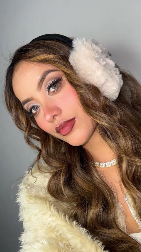 Instagram post by @kerline_07 for Revlon. Caption reads: [...] glam that feels like Christmas snow ❄️✨ with....