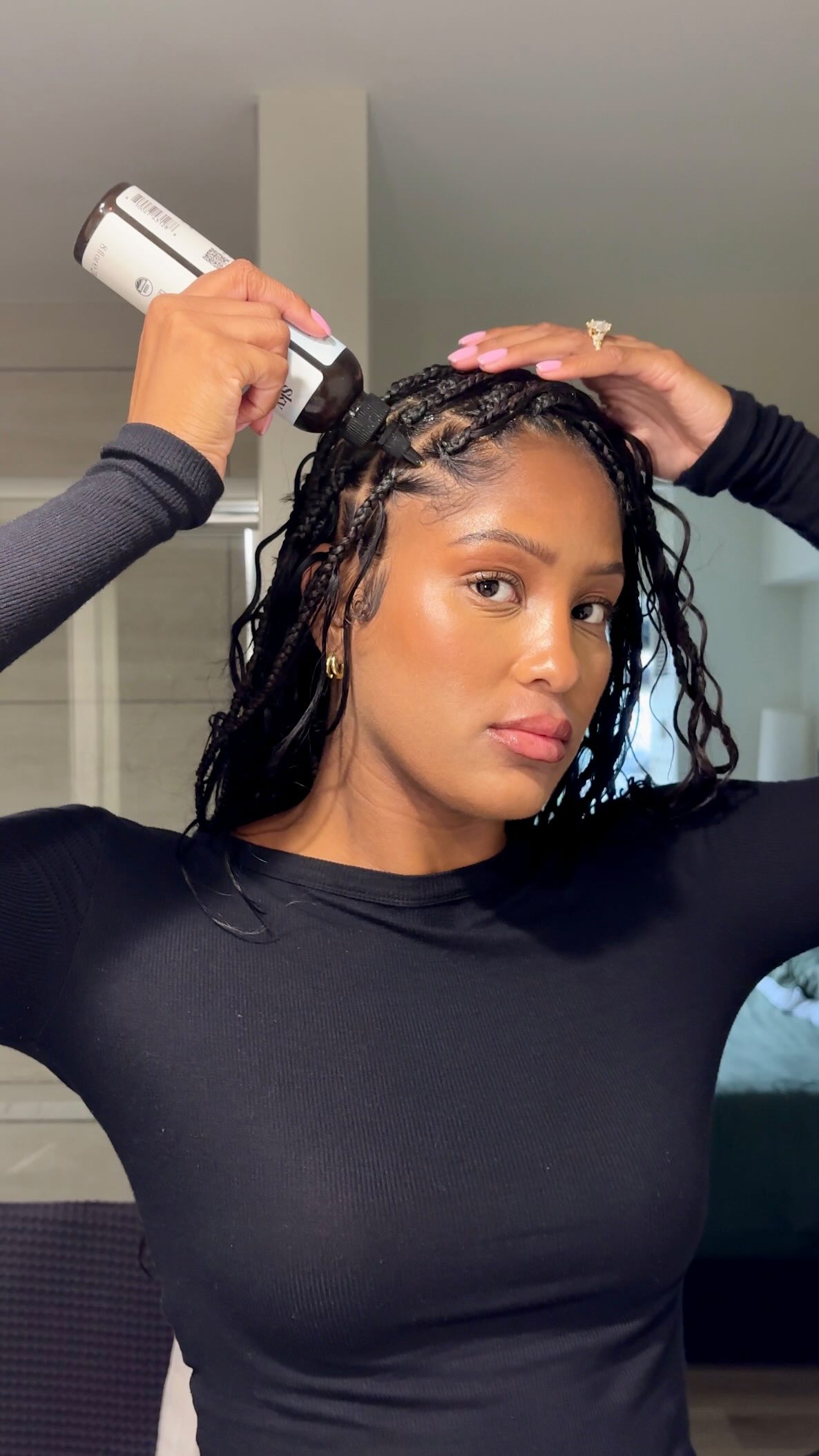 Instagram post by @mariahxashleyx for Sky Organics. Caption reads: Oiling fresh braids>> @skyorganics.us @cecred....