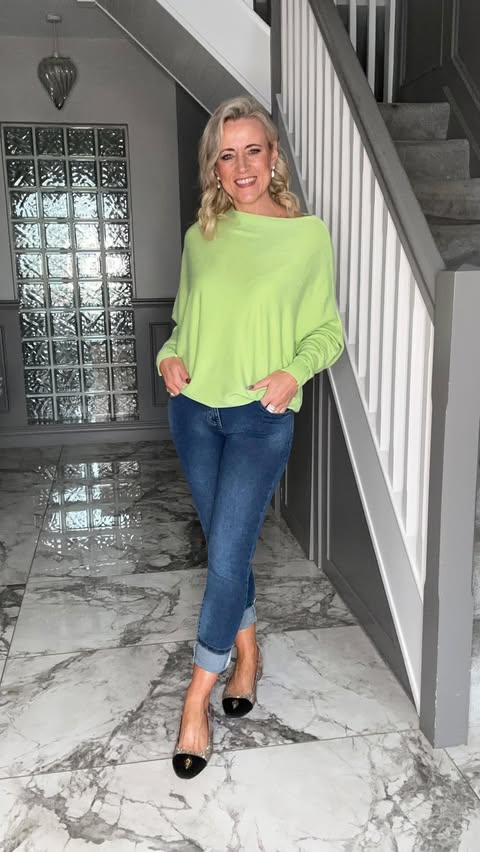 Instagram post by @michelle_upthelane for Carraig Donn. Caption reads: #ad Mum on the run, but still stylish 💛💙 These....