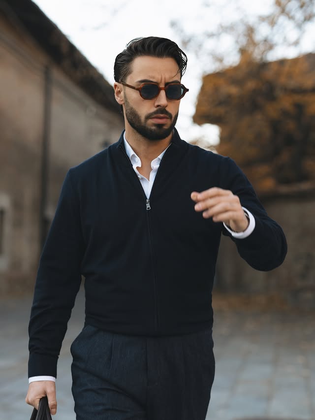 Instagram post by @giuse_laguardia for Olymp. Caption reads: A touch of autumn on my shoulders, an @olympmen....