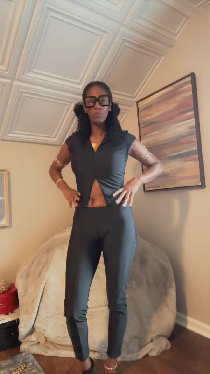 TikTok post by @unique_n_prettythings for Fashion Nova. Caption reads: [...] lined #twopieceset from @Fashion Nova Back....