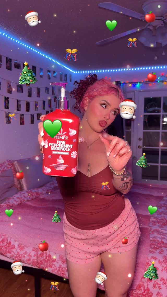 Instagram post by @theprincessdiariez_ for Hempz. Caption reads: [...] peppermint meringue✨ scent while you can....