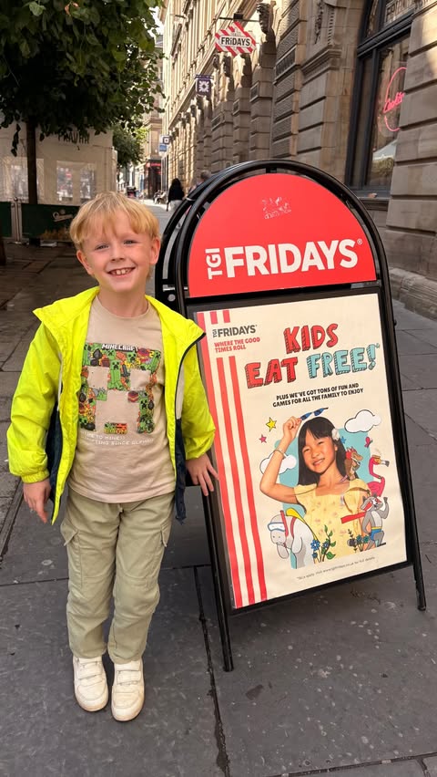 Instagram post by @thebabyandthehound for TGI Fridays. Caption reads: Ad| ✨ Family times at TGI Fridays ✨ I had the....