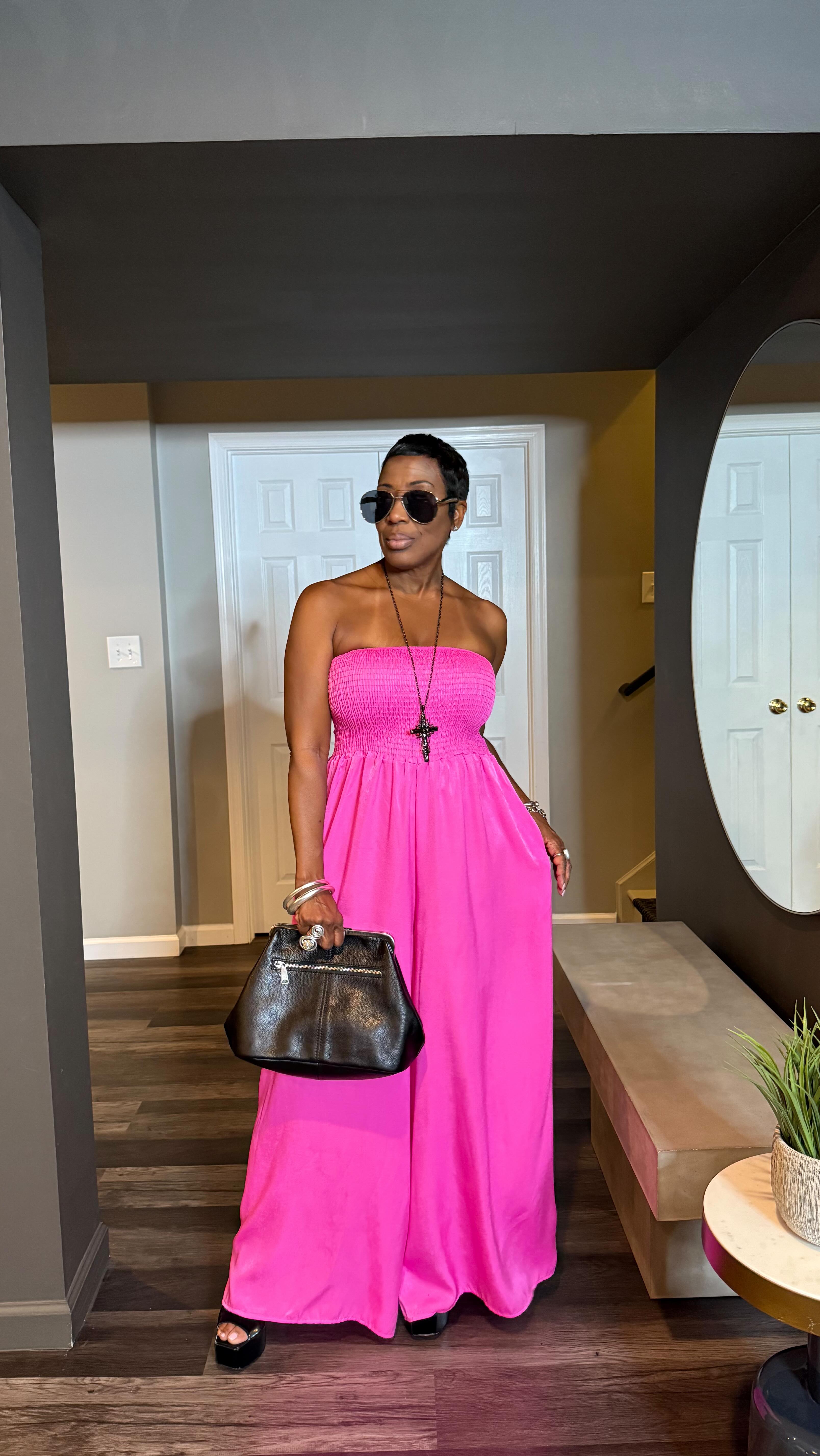 Instagram post by @itsjacqueblue for Patricia Nash Designs. Caption reads: Easy Summer Outfit.....