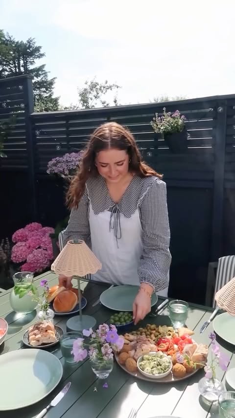 Instagram post by @poppydeyes for Waitrose. Caption reads: ad | BBQing made easy with @waitrose 3 for £12🌼🌞....