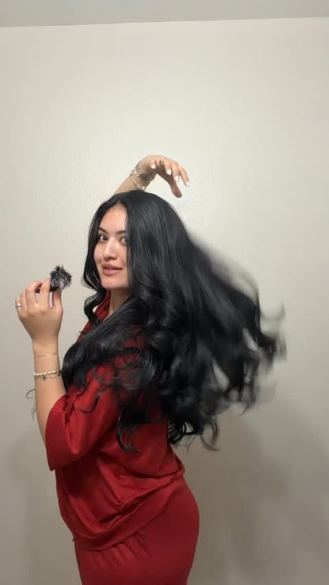 Instagram post by @genbthegem for T3 Micro. Caption reads: First impression: Perfection!!! I just wish it had....