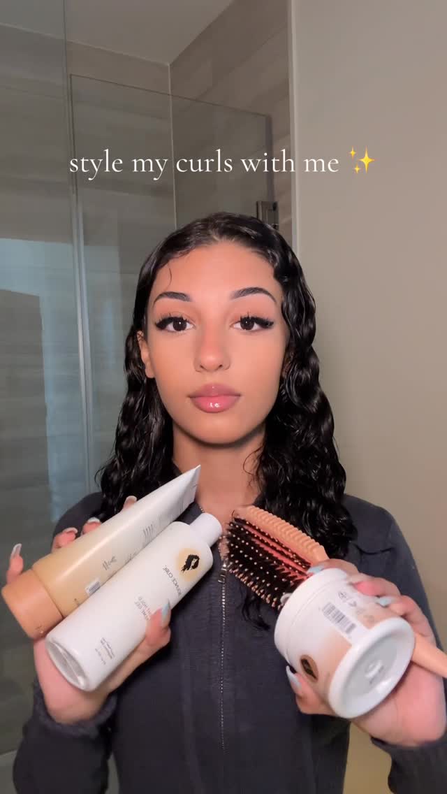 Instagram post by @nehachudary for BounceCurl. Caption reads: style my curls with me using @bouncecurl products....