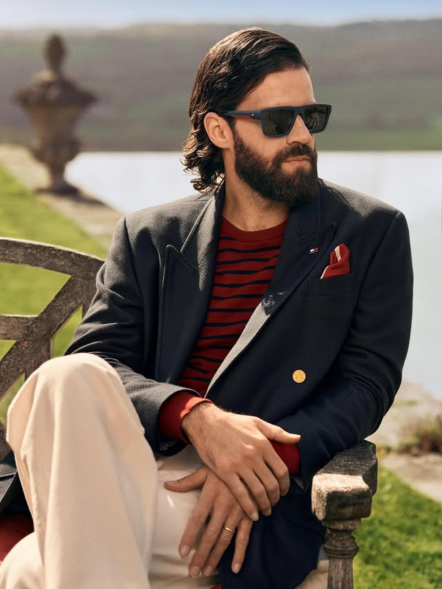 Instagram post by @alissonbecker for Safilo Group. Caption reads: New start with 😎@tommyhilfiger @safilogroup....