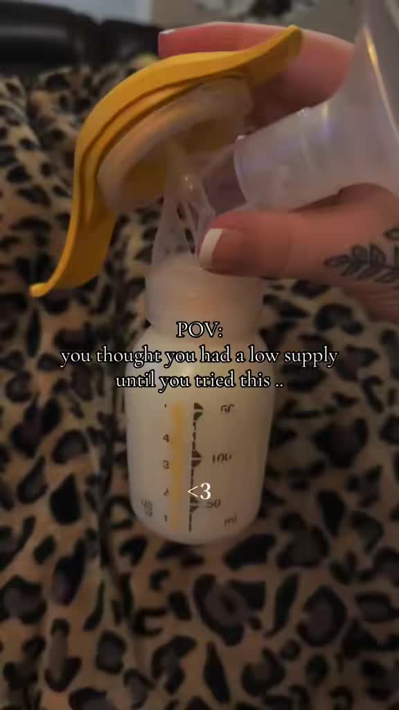 TikTok post by @elizabethgraham45 for BOOBIE* Superfoods. Caption reads: Hydration is KEY 🔑 🍼😍 @BOOBIE Superfoods....