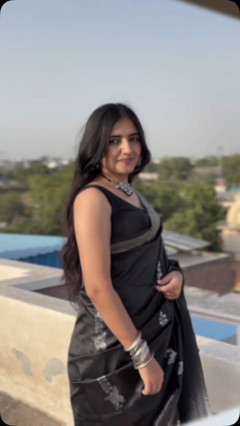 Instagram post by @choudhary__meenu for Coke Studio Bharat. Caption reads: #cokestudiobharat , #kachaudigali #Ad / [...].