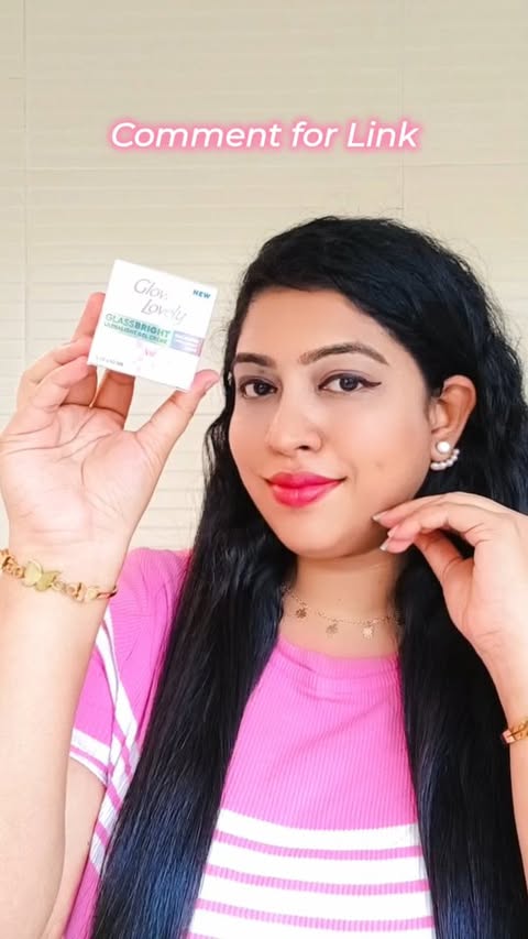 Instagram post by @_dimple_doll for Smytten. Caption reads: [...] to shine? 💫 @glowandlovely.india....
