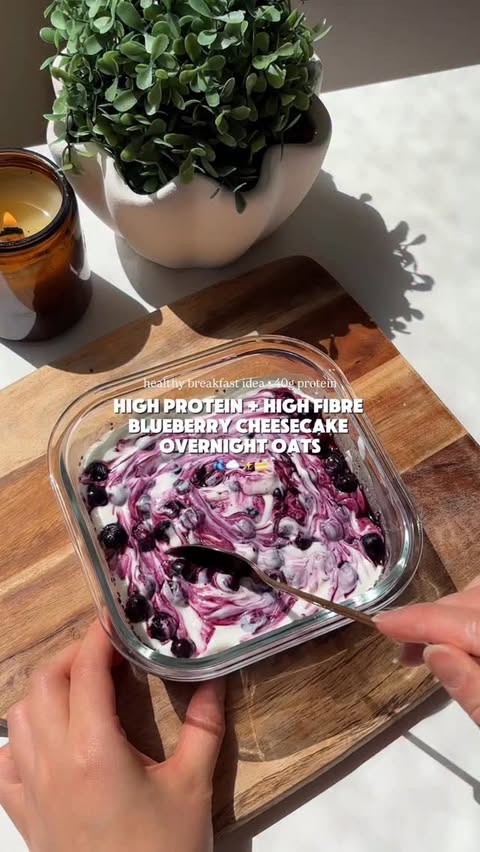 Instagram post by @nourishfulsabrina for Naked Harvest Supplements. Caption reads: [...] for greek yoghurt) • 1 serving....