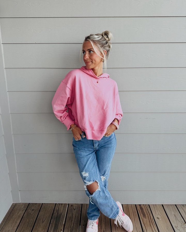 Instagram post by @devonelyce for BuDhaGirl. Caption reads: [...] fan girl because im collaborating with....