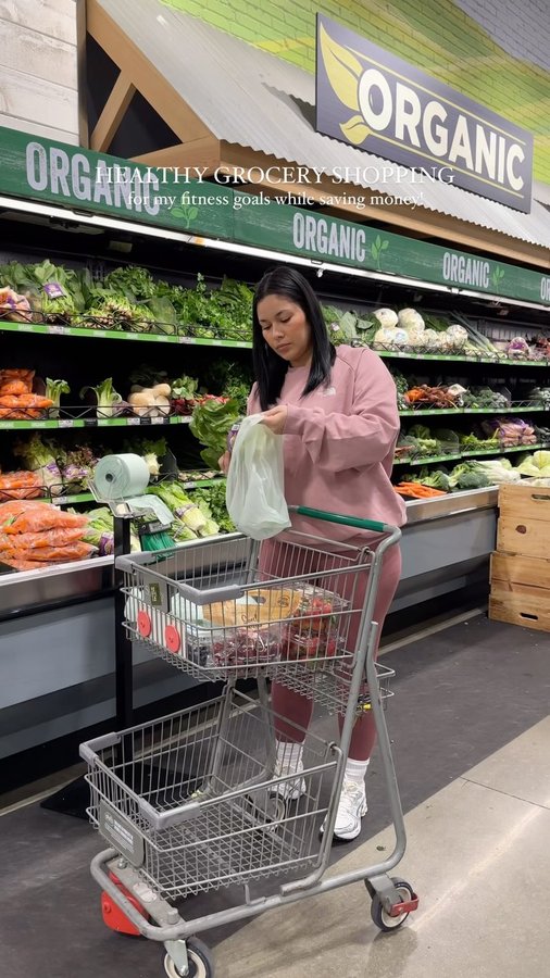 Instagram post by @vanessanoemayorquin for Ibotta. Caption reads: [...] because Health is Wealth✨ and with @ibotta....